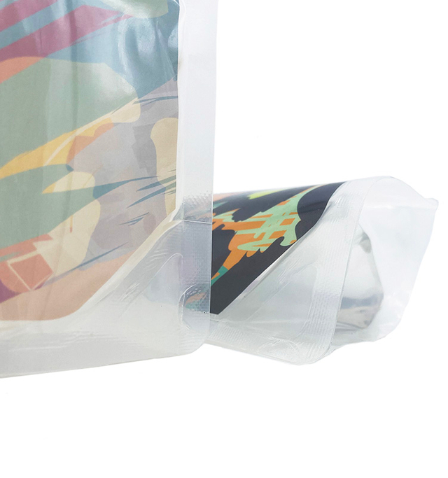 Pochette de bec de boisson d'emballage en plastique liquide arrière transparent imprimé personnalisé avec des sacs debout