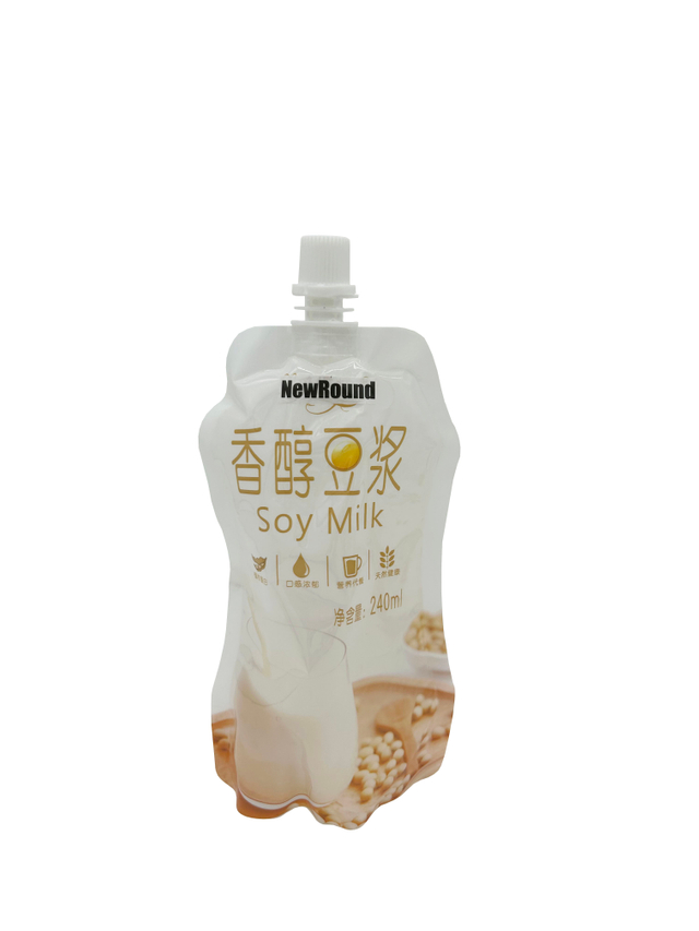 Personnalisé 50ml à 2L rechargeable en plastique alcool soja lait gelée jus liquide boisson boissons bouteille en forme de bec poche