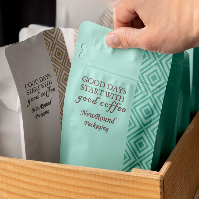 Impression personnalisée en gros petit thermoscellable trois côtés joint mat Sachet café thé alimentaire graine emballage sac
