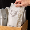En gros thermoscellage papier d'aluminium papier Kraft petit sachet de café goutte à goutte sachets de thé