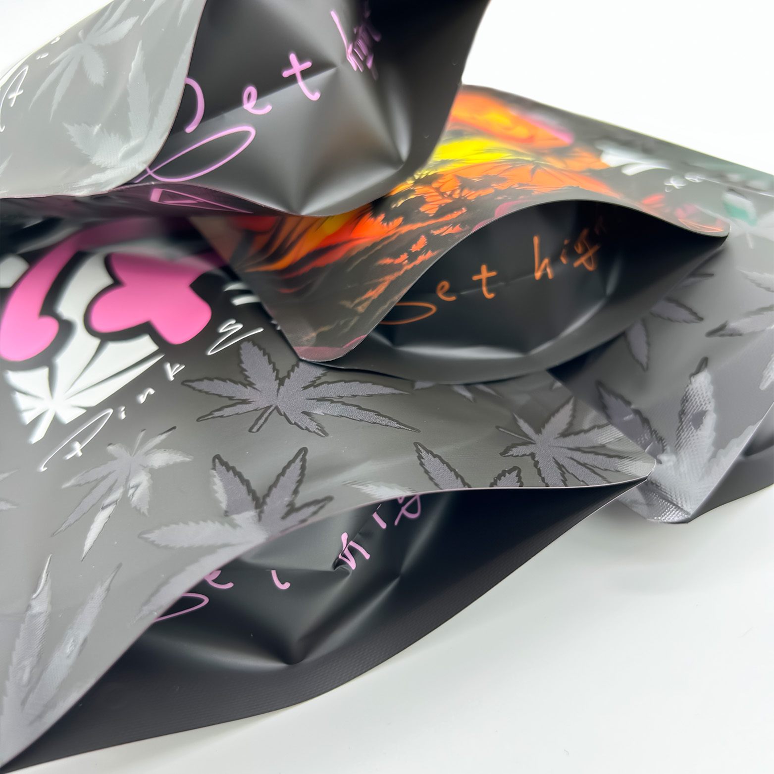 Tenez le sac Mylar imprimé personnalisé par pochette Doypack avec des sacs en Mylar anti-odeur brillants UV 7g 14g sacs d'emballage comestibles 