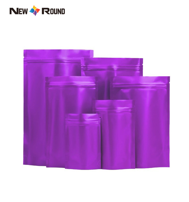 Le logo a imprimé la nourriture mate de finition tiennent le petit plastique refermable